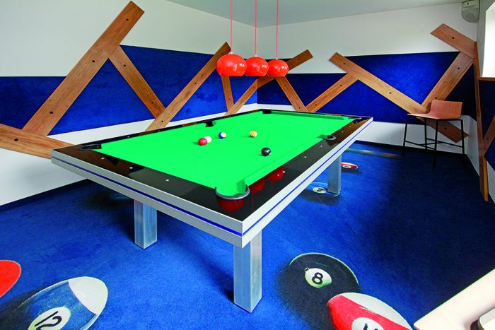 Projekt wnętrza hotelu - sala bilardowa - Mezowo